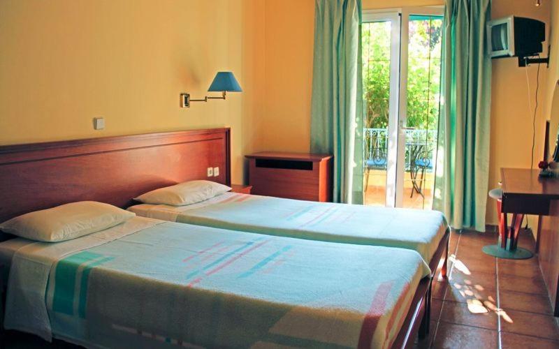 Poseidon Apartments Ájos Górdios Eksteriør bilde